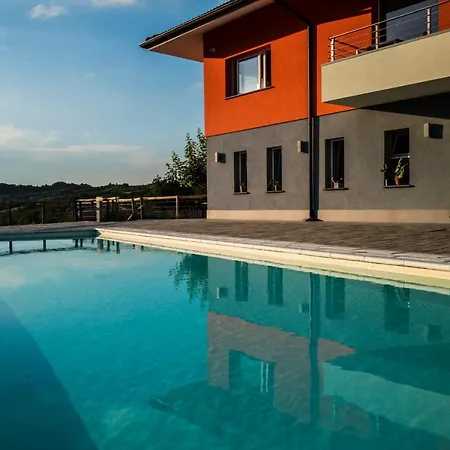 Foresteria La Merlina Farm stay *